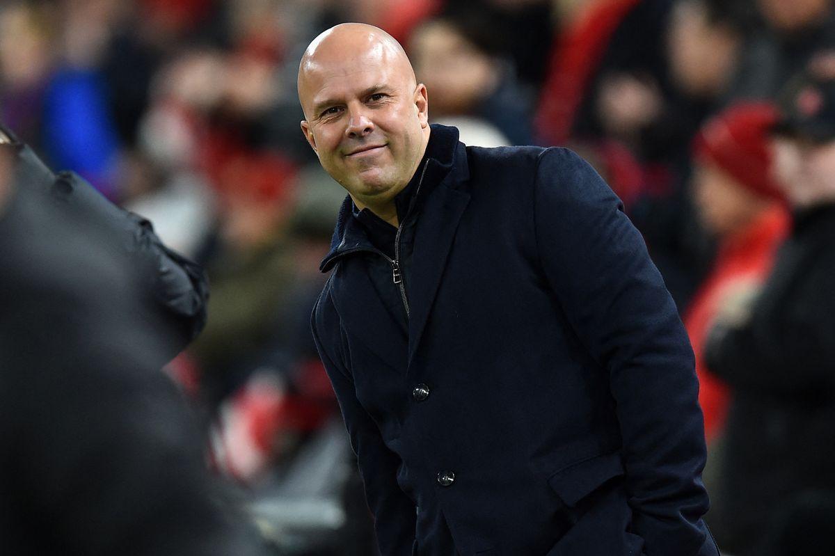 半岛体育在线-11场不败延续！利物浦4-1巴恩斯利，斯洛特决策印证足总杯转变