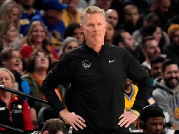 半岛体育-“看着真的太恶心！”约基奇罚球巅峰战让科尔破防