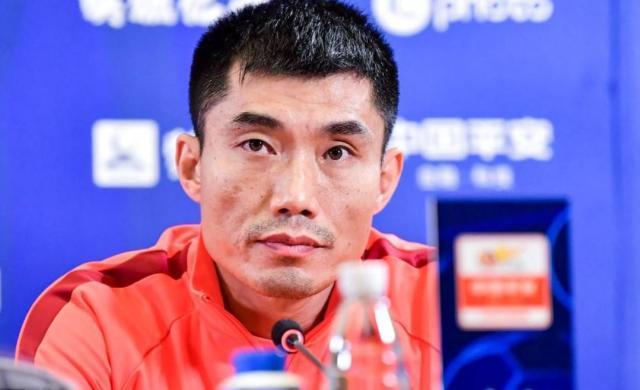 半岛体育网址-郑智收获中超第一分！韦世豪再伤球队苦恼对阵黑马